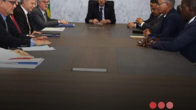 صورة وزير الداخلية يبحث مع سفراء الاتحاد الأوروبي تسهيل إجراءات تأشيرة شنغن