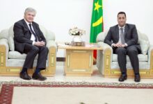 صورة الوزير الأول يستقبل وفدا فرنسيا لبحث فرص الاستثمار والتعاون الاقتصادي