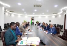 صورة الوزيز الأول يتراس اجتماع اللجنة الوزارية المكلفة بالاستثمار