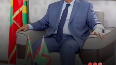 صورة وزير الشؤون الاقتصادية يغادر إلى بارس للمشاركة في اجتماع لمنظمة التعاون الاقتصادي والتنمية