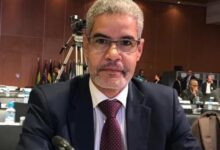 صورة وزير الزراعه يعود إلى نواكشوط بعد أسابيع من العلاج في باريس