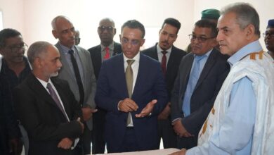 صورة وزير الصحه يؤدي زيارة ميدانية لعدد من المنشآت الصحية في مدينة نواذيبو