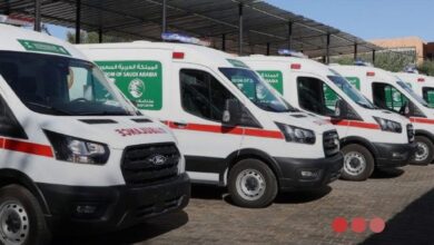 صورة السعودية تقدم 6 سيارات إسعاف لدعم مصالح العون الطبي الاستعجالي