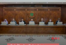 صورة مرسوم يمنع تشغيل النساء والأطفال بعد الثامنة مساء في قطاعات محددة