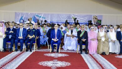 صورة رئيس الجمهورية يشرف على وضع حجر الأساس لمشروع تزويد مدينة كيفة بالماء الصالح للشرب