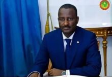 صورة وزير العدل يعود إلى انواكشوط  قادما من نيروبي