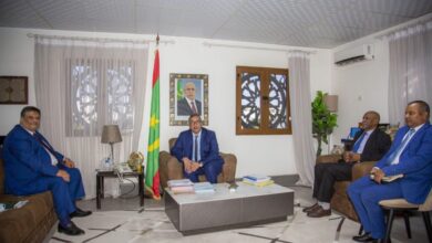 صورة وزير التعليم العالي يستقبل سفير الفلسطيني