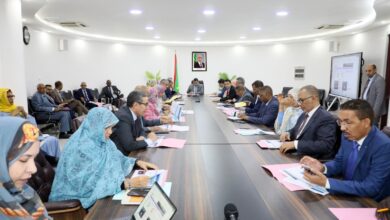 صورة الوزير الأول يترأس اجتماع اللجنة الوزارية لمتابعة المشاريع الكبرى