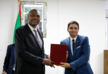 صورة وزير تمكين الشباب :  يشرف على حفل توديع الأمين العام للقطاع سابقًا