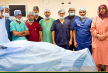 صورة المستشفى العسكري  يعلن نجاح أول عملية استئصال ورم كلوي دون توقيف التروية الدموية