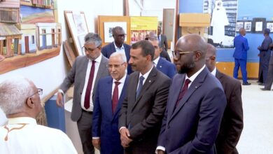 صورة رئيس الجمعية الوطنية ونظيره السنغالي يؤديان زيارة إلى المتحف الوطني