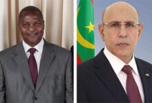 صورة رئيس الجمهورية يهنئ السيد فاوستين أرانج تواديرا، بمناسبة إعادة انتخابه رئيسا لجمهورية إفريقيا الوسطى.