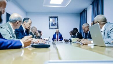 صورة وزير التكوين المهني يستقبل بعثة من الوكالة الفرنسية للتنمية