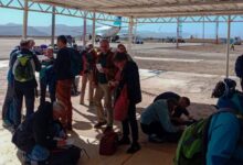 صورة وصول الرحلة السابعة من الموسم السياحي وعلى متنها 102 راكب