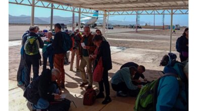 صورة وصول الرحلة السابعة من الموسم السياحي وعلى متنها 102 راكب