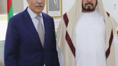 صورة المدير العام للأمن الوطني يستقبل سفير الإمارات العربية المتحدة في بلادنا.