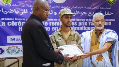 صورة طلاب مجمع بولتكنيك يتألقون في حفل توزيع جوائز مسابقة يحي ولد حامد للرياضيات