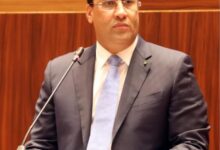 صورة الوزير الأول يعود إلى نواكشوط قادما من الإمارات