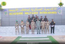 صورة المدير العام لخدمة الصحة للقوات المسلحة وقوات الأمن يشرف على دفعة من الأطباء