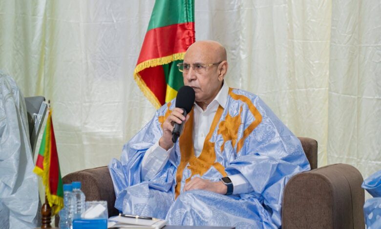 صورة رئيس الجمهورية يدعو النخب إلى تجنيب البلاد خطابات الفرقة وئؤكد أولوية دعم الفئات الهشة