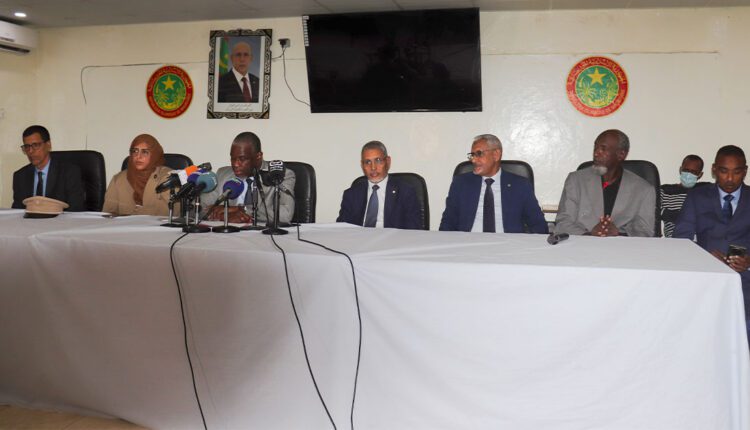 صورة وزارة التــربـيـة   تطلق  عملية توزيع البطاقات المهنية للمدرسين