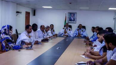 صورة وزير الزراعة يعقد اجتماعا مع المنتجين الزراعيين حول انسيابية معارض رمضان