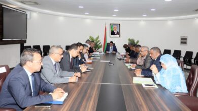 صورة الوزير الأول يترأس اجتماعا حول مشروع القانون المتعلق بالشاطئ