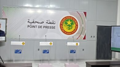 صورة مصادر  تأخر انعقاد الـمؤتمر الصحف للحكومة يعود إلى اجتماع عقد بالقصر الرئاسي عقب اجتماع مجلس الوزراء