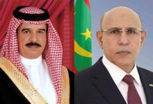 صورة رئيس الجمهورية يجري اتصالا هاتفيا بصاحب الجلالة الملك حمد بن عيسى آل خليفة، عاهل مملكة البحرين.