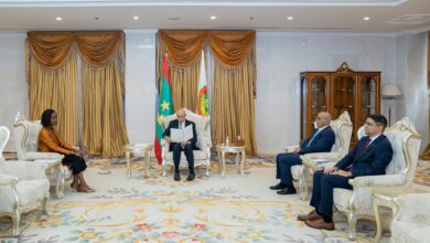 صورة رئيس الجمهورية يستقبل مبعوثة خاصة من نظيره الرواندي