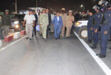 صورة تفقد أمني لأسواق نواكشوط وجامع ابن عباس استعداداً لفترة العيد