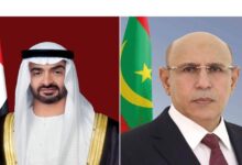 صورة رئيس الجمهورية يجري اتصالا هاتفيا مع رئيس دولة الإمارات العربية المتحدة.