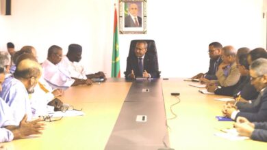 صورة وزير الزراعة  يلتقي برئيس وأعضاء المكتب التنفيذي للاتحادية الوطنية للزراعة