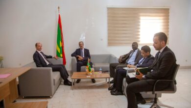 صورة وزير المعادن والصناعة يستقبل السفير الإسباني لبحث تعزيز التعاون