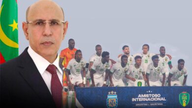 صورة رئيس الجمهورية يشيد بأداء المرابطون  ويتصل بالفريق بعد مواجهة الأرجنتين