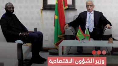 صورة وزير الشؤون الاقتصادية يبحث مع ممثل البنك الدولي سبل تعزيز التعاون