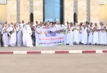 صورة أعضاء الجمعية الوطنية ينظمون وقفة ضد قانون إعدام الأسرى الفلسطينيين