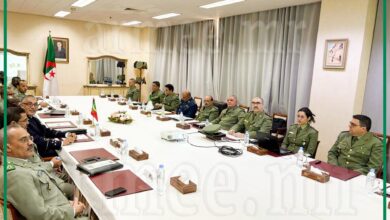 صورة وفد عسكري موريتاني يشارك في أعمال اجتماع لجنة التعاون العسكري الموريتانية الجزائرية