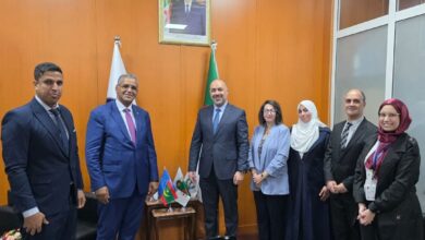 صورة المدير العام لوكالة الطيران المدني الموريتاني يجرى مباحثات مع نظيره الجزائري