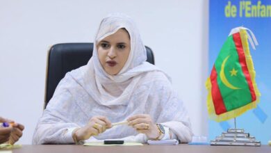 صورة وزيرة العمل الاجتماعي والطفولة والأسرة تغادر نواكشوط متوجهة إلى غامبيا