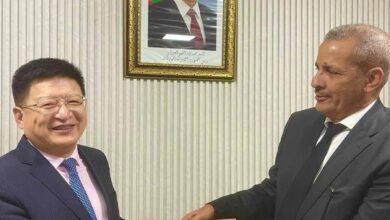 صورة مباحثات  موريتانية- صينية حول تطوير ميناء نواكشوط وتعزيز التعاون