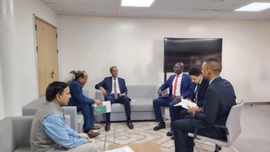 صورة وزير المعادن والصناعة يستقبل سفير الهند المعتمد لدى موريتانيا
