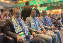 صورة وفد من البرلمان الموريتاني  يشارك في ندوة برلمانية عالمية ببروكسل حول القضية الفلسطينية
