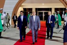 صورة رئيس الجمهورية يتوجه إلى الإمارات في زيارة رسمية