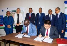 صورة نواكشوط  إطلاق أشغال الرابط الكهربائي بين موريتانيا ومالي لتعزيز النفاذ إلى الطاقة