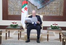 صورة الرئيس الجزائري يستقبل الوزير الأول المختار ولد اجاي
