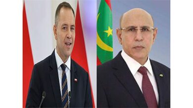 صورة رئيس الجمهورية يهنئ رئيس جمهورية بولندا بمناسبة اليوم الوطني لبلاده.