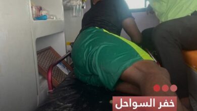 صورة خفر السواحل ينقذ شابين من الغرق قبالة الشاطئ في نواكشوط