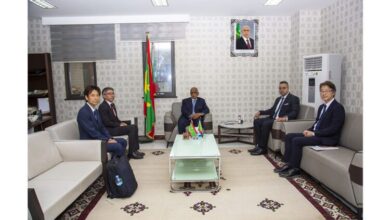 صورة وزير الشؤون الاقتصادية يستقبل السفير الياباني المعتمد لدى موريتانيا