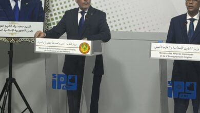 صورة الحكومة  ملف النائبتين مريم الشيخ وقامو عاشور بيد القضاء والبرلمان والمجلس الدستوري